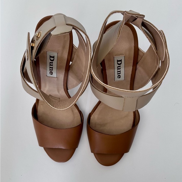 Gently worn once tan/sand leather high heeled sandals with ankle strap - Picture 4 of 8